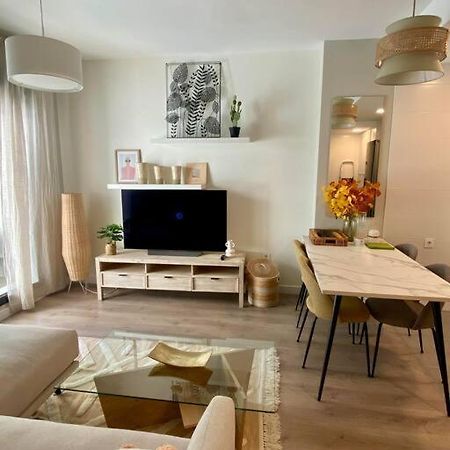 Nuevo Moderno Apartamento De Lujo Sevilla Eksteriør billede