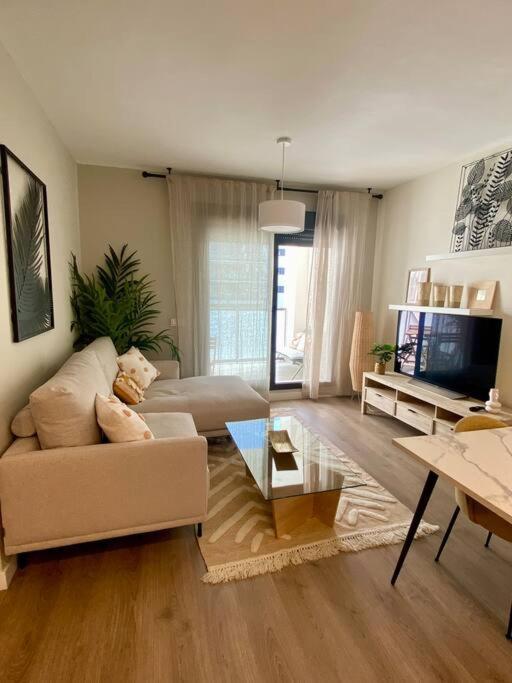 Nuevo Moderno Apartamento De Lujo Sevilla Eksteriør billede